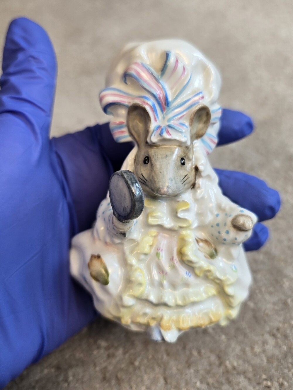 Beatrix Potter Lady Mouse from Tailor Of Gloucester Beswick Figurine 17